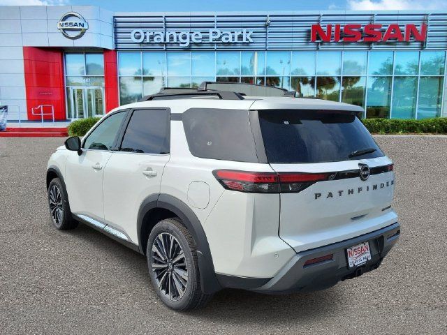 New 2026 Nissan Pathfinder Platinum FWD image 3