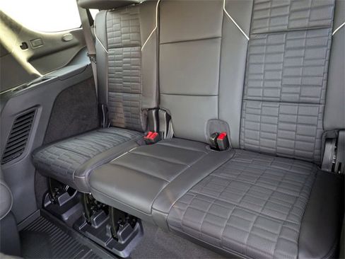 New 2025 Cadillac Escalade Sport Platinum w/ LPO, ONYX Package image 21