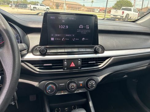 Used 2023 Kia Forte LXS FWD image 25