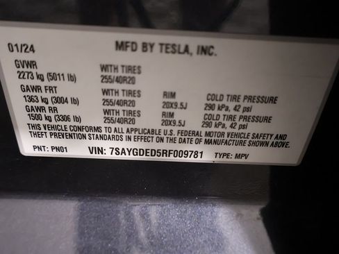 Used 2024 Tesla Model Y Long Range RWD image 48