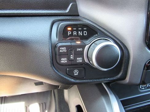 Used 2021 RAM 1500 Big Horn AWD/4WD image 24