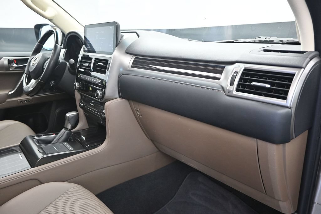 Used 2023 Lexus GX 460 Premium w/ Premium Package AWD/4WD image 25