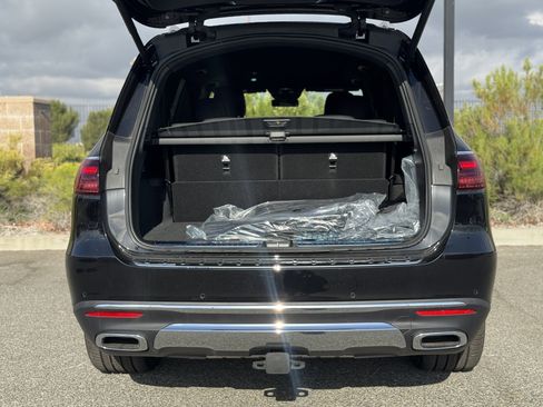 New 2025 Mercedes-Benz GLS 450 4MATIC image 13