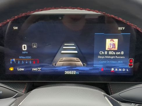 Used 2025 Chevrolet Equinox RS AWD/4WD image 14