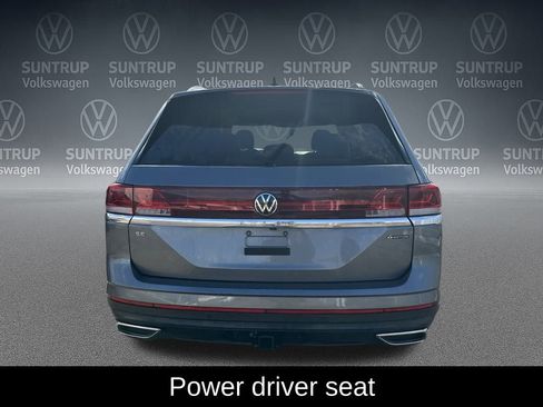 Used 2024 Volkswagen Atlas SE image 4