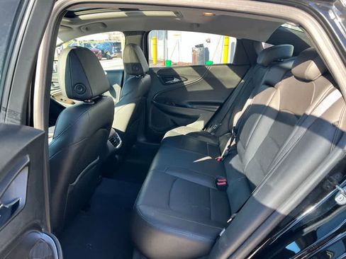 Used 2016 Chevrolet Malibu Premier image 22