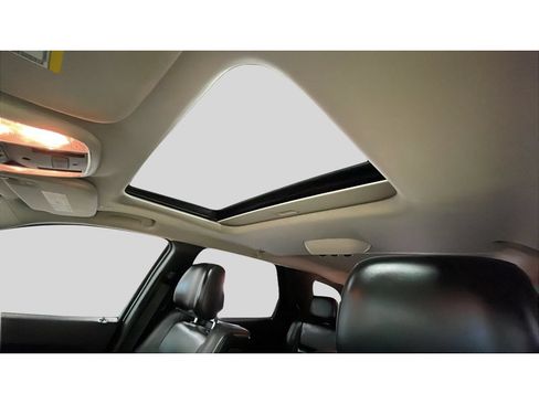 Used 2018 Dodge Durango GT AWD/4WD image 15