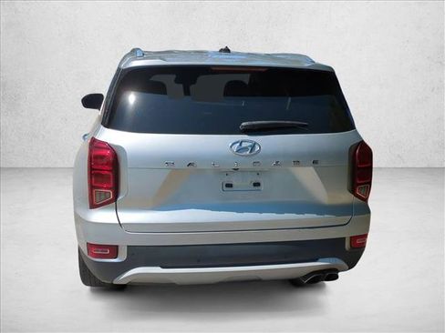Used 2022 Hyundai Palisade SEL FWD image 6