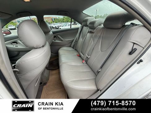 Used 2011 Toyota Camry LE w/ LE Extra-Value Pkg FWD image 24