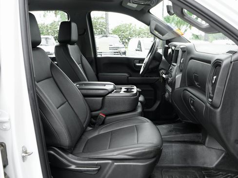 Used 2021 Chevrolet Silverado 2500 W/T w/ WT Fleet Convenience Package image 38