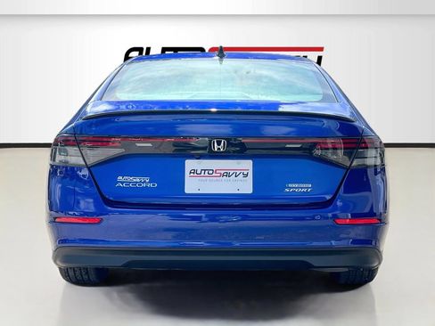 Used 2025 Honda Accord Sport image 6