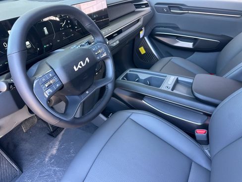 New 2026 Kia EV9 Light RWD image 10