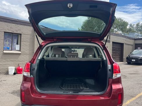 Used 2013 Subaru Outback 2.5i AWD/4WD image 21