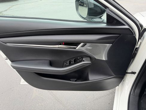 Used 2023 MAZDA MAZDA3 Premium Plus AWD TURBO image 10