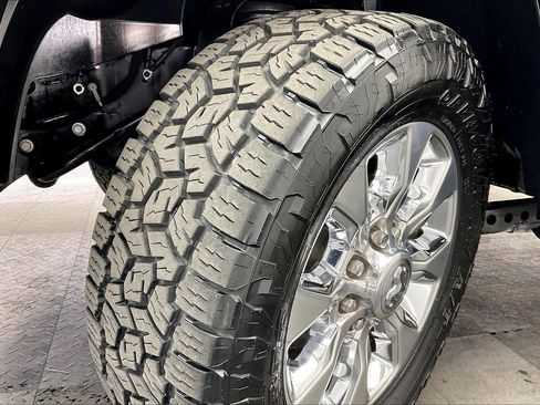 Used 2020 RAM 3500 Limited image 33