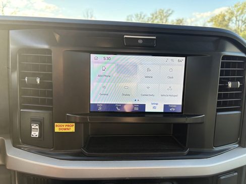 New 2025 Ford F550 4x4 Regular Cab Super Duty image 20