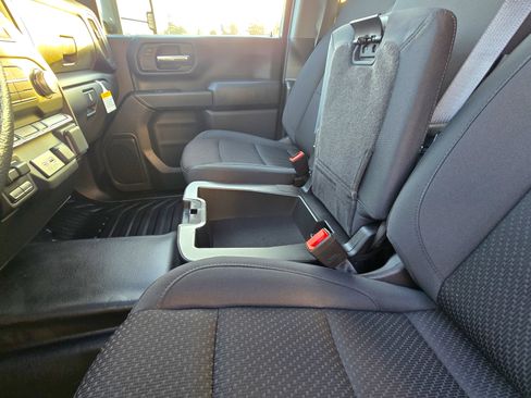 New 2026 GMC Sierra 2500 Pro w/ Convenience Package AWD/4WD image 13