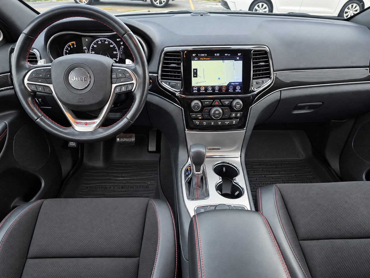 Used 2019 Jeep Grand Cherokee Trailhawk AWD/4WD image 27