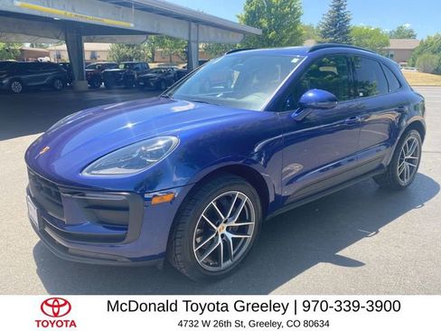 Used 2023 Porsche Macan AWD/4WD image 1