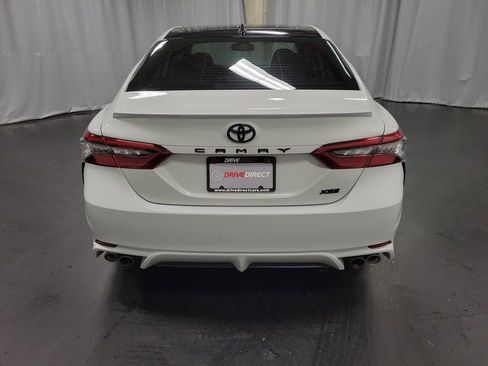 Used 2022 Toyota Camry XSE image 7