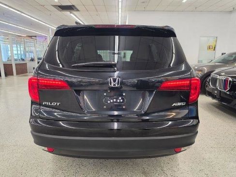 Used 2016 Honda Pilot EX image 5
