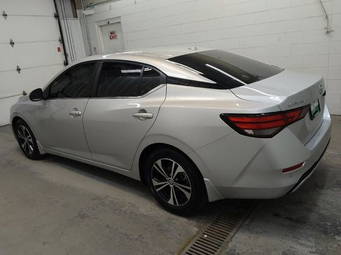 Used 2023 Nissan Sentra SV FWD image 3