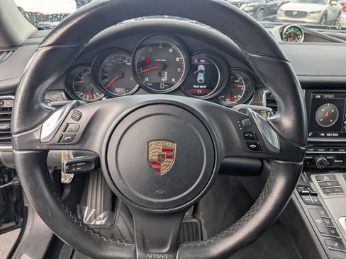 Used 2013 Porsche Panamera 4 Platinum Edition image 17