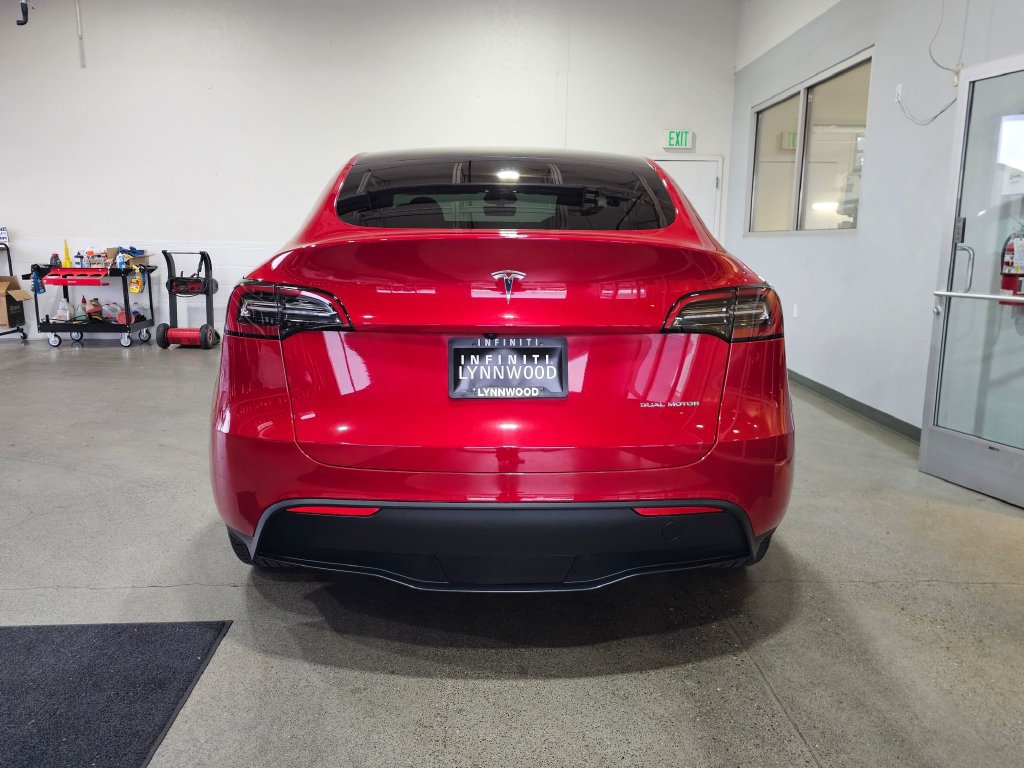 Used 2023 Tesla Model Y Long Range AWD/4WD image 6