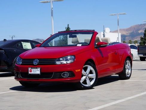 Used 2012 Volkswagen Eos Lux FWD image 5