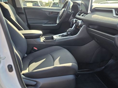 Used 2023 Toyota RAV4 LE image 10