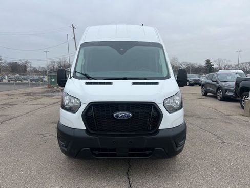 Certified 2023 Ford Transit 250 Base image 2