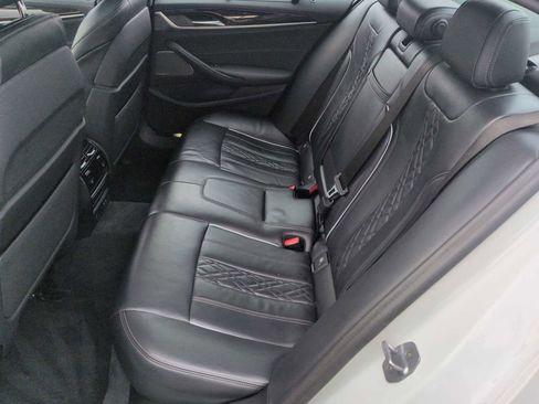 Used 2021 BMW M550i xDrive w/ Executive Package image 20