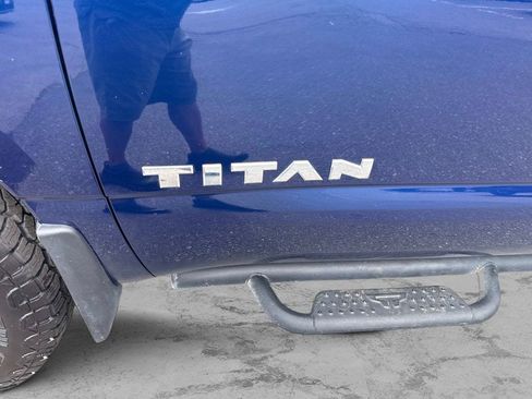 Certified 2024 Nissan Titan SV w/ SV Convenience Package AWD/4WD image 12