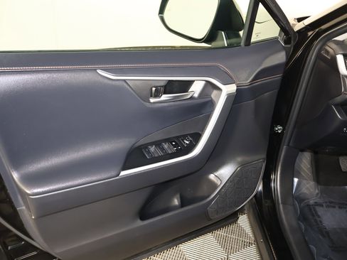 Used 2024 Toyota RAV4 Adventure image 36