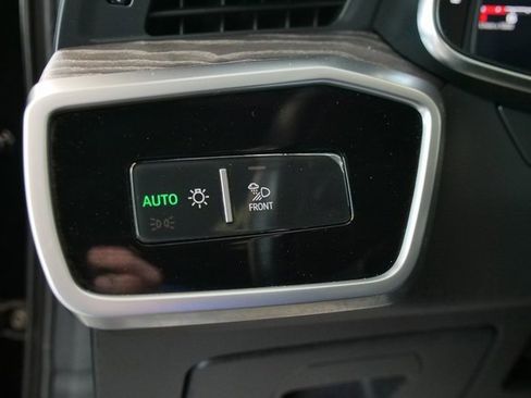 Used 2024 Audi A6 Premium Plus image 30