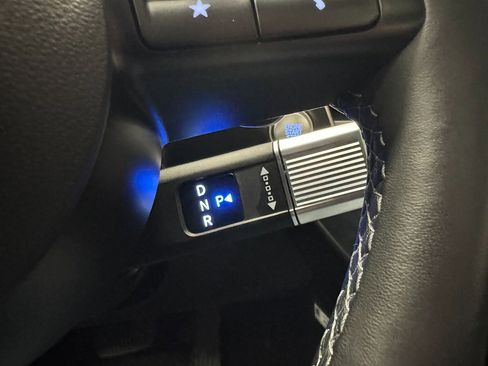 Used 2025 Hyundai Sonata Limited image 40