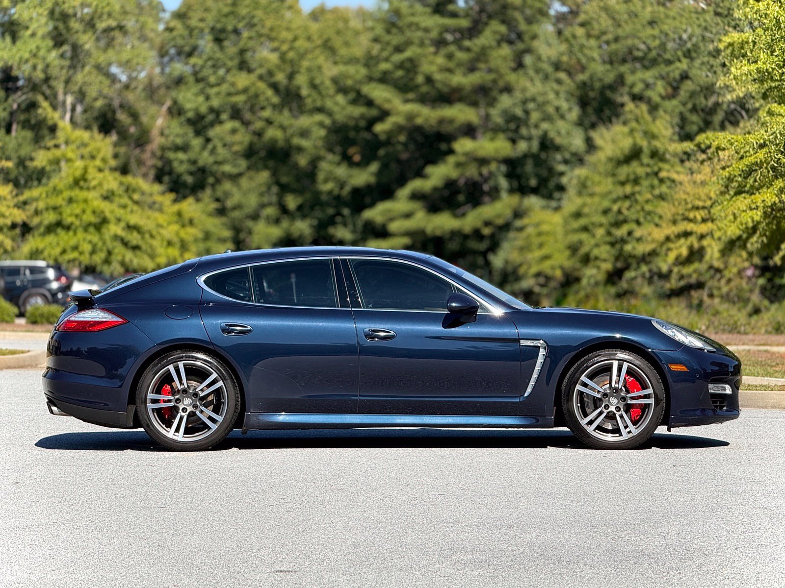 Used 2012 Porsche Panamera AWD/4WD image 12