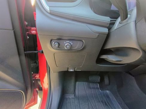 Used 2024 Buick Encore GX Preferred w/ Advanced Technology Package AWD/4WD image 29