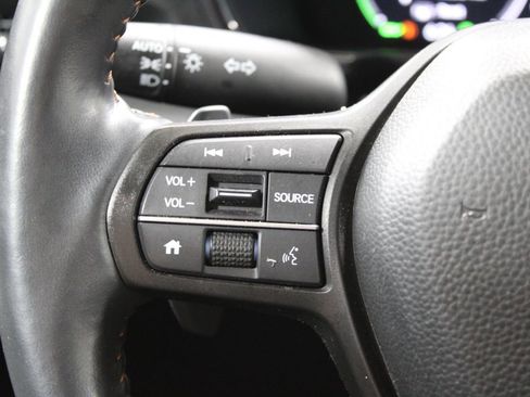 Used 2024 Honda CR-V Sport image 34