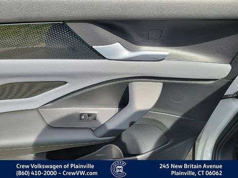 New 2026 Volkswagen Tiguan SE AWD/4WD image 48