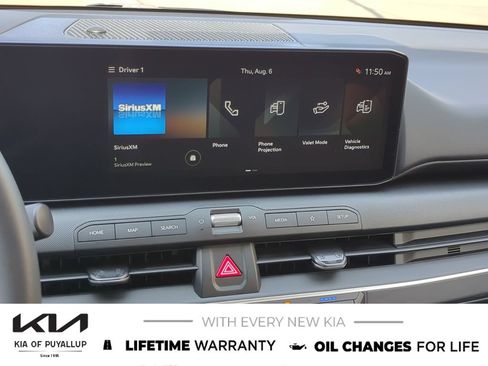 New 2026 Kia K4 FWD image 17