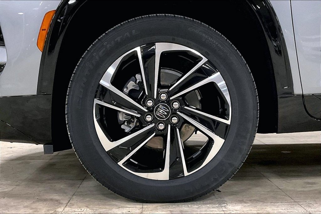 Used 2026 Buick Enclave Sport Touring AWD/4WD image 9