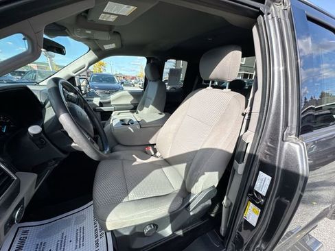Used 2019 Ford F150 XLT image 11