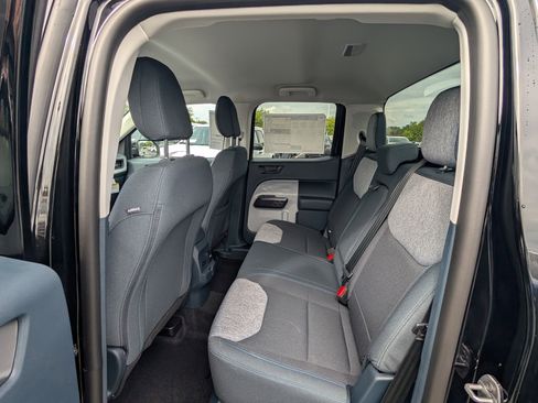 New 2025 Ford Maverick XLT w/ XLT Luxury Package image 10