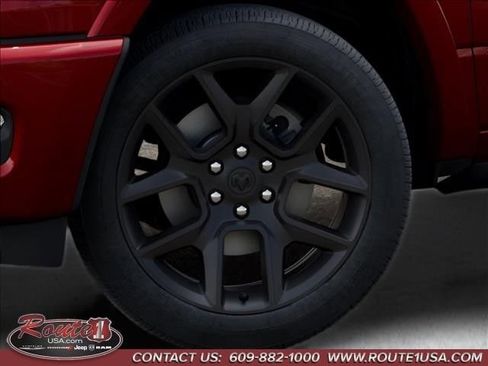 New 2026 RAM 1500 Laramie AWD/4WD image 9