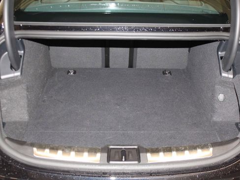 Certified 2025 Porsche Taycan image 39