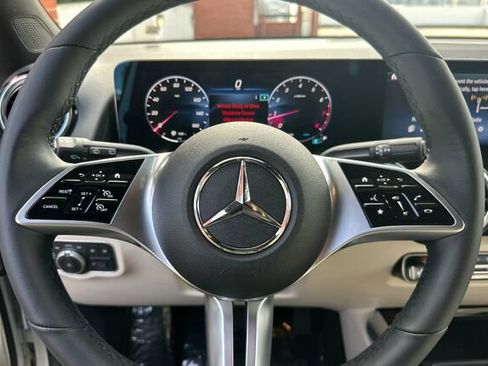 Certified 2026 Mercedes-Benz GLB 250 GLB 250 image 29