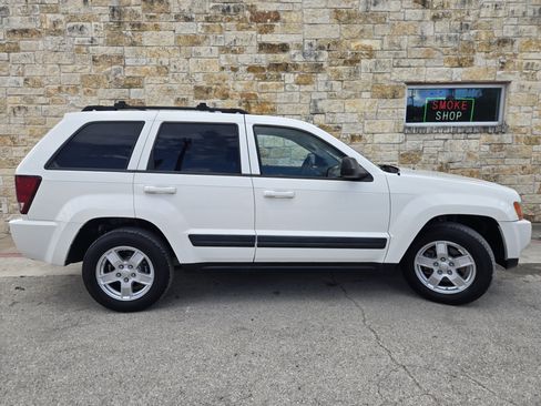 Used 2006 Jeep Grand Cherokee Laredo AWD/4WD image 19