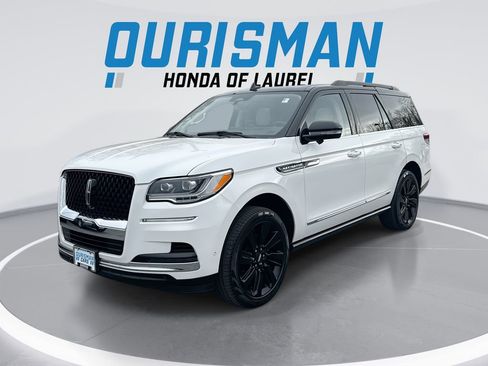 Used 2022 Lincoln Navigator Black Label image 1