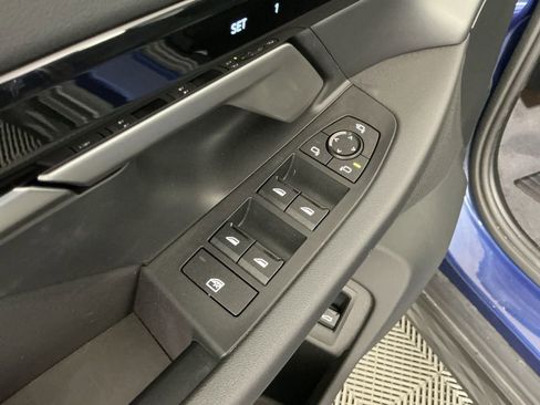 Certified 2024 BMW 530i w/ M Sport Package image 20